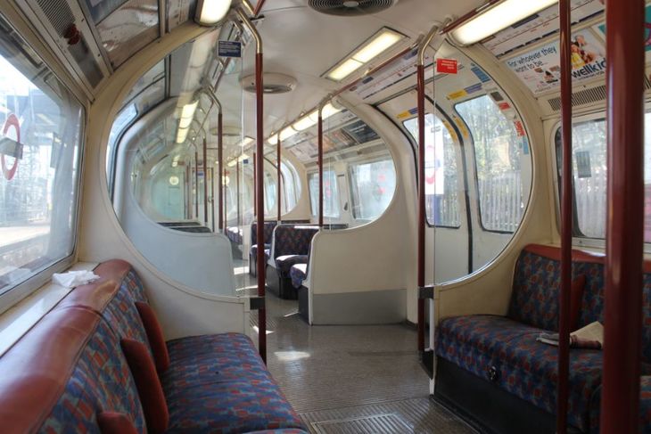the inside of an empty bakerloo line carriage
