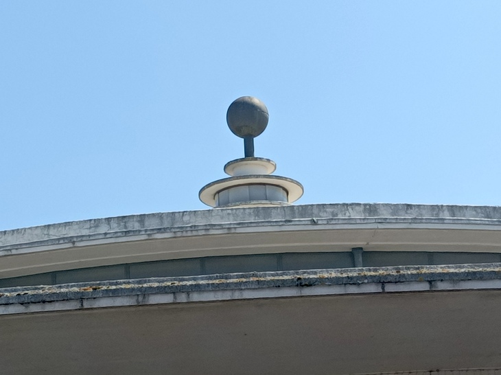 The bulb shaped finial at the top of the station