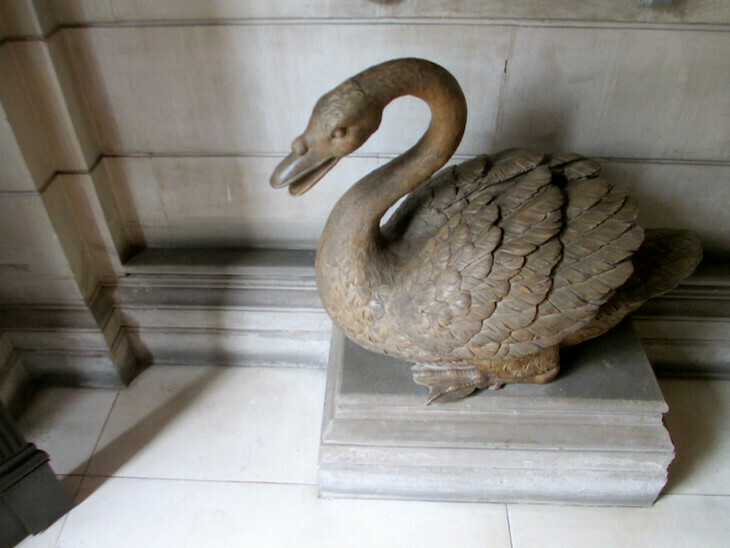 Sculpture of a swan made of stone
