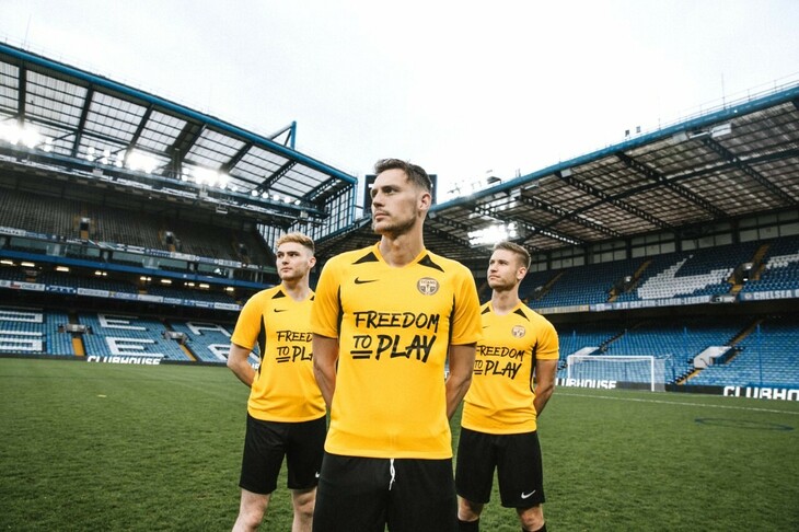 Three Titans players posing at Stamford Bridge